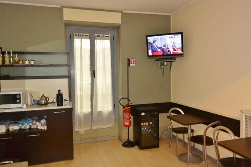 Hotel Arno, Забронировать Отель Центральный вокзал Милан, рядом с Порта Венеция