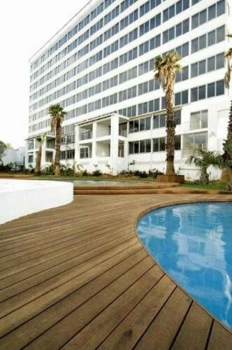 Mont Blanc Heights Apartments, Buchen Sie Ferienwohnung Hotels in Gauteng mit Parkplatz, Parkplätze