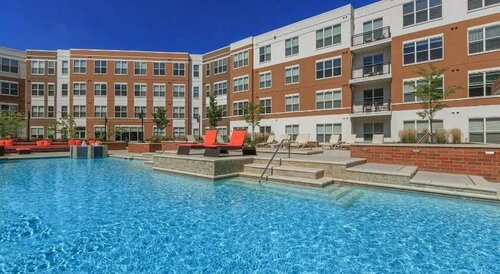 BridgeStreet at the Vue, Buchen Sie Ferienwohnung Beachwood 