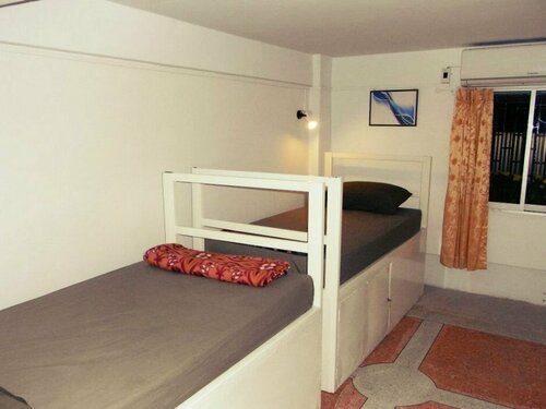 Feel At Home Backpackers Co. Ltd., Забронировать Отель Бангкок Провинция Бангкок