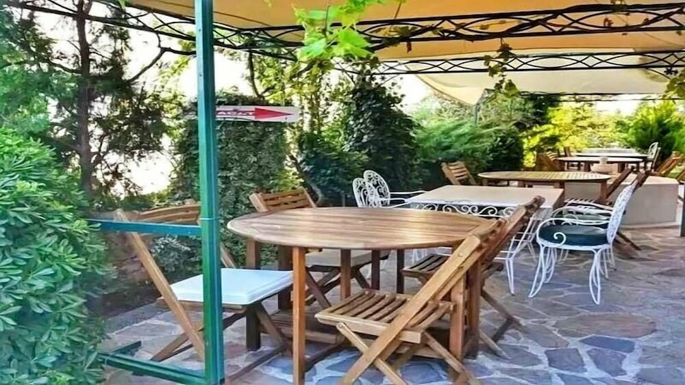 Uzun Hotel