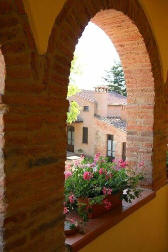 La Piccola Loggia, Забронировать Отель Торрита-ди-Сьена Val di Chiana
