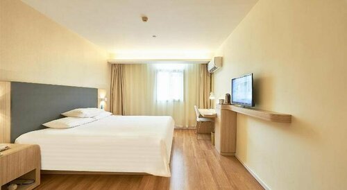 Intercity Hotel Shanghai Nanjing Road Pedestrian Street The Bund, Забронировать Отель Отели Шанхая с парковкой, рядом с Shanghai Times Square, Парковка