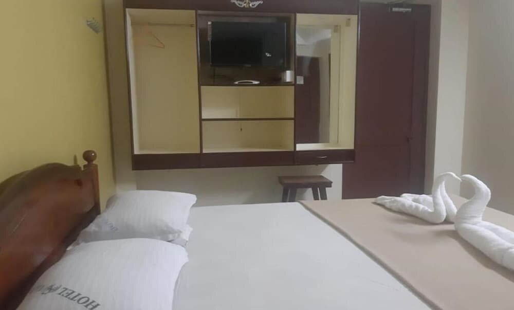 Hotel Nandha
