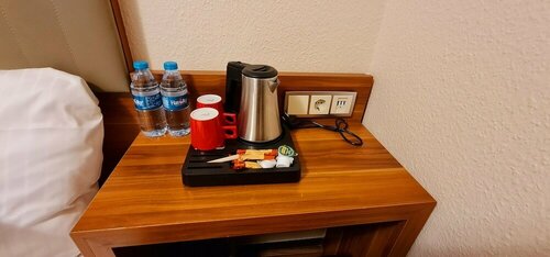 Hotel Frankfurt Messe, Забронировать Отель Отели земли Гессена с парковкой, Парковка