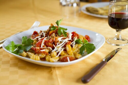 Agriturismo Falode, Забронировать Дом для отпуска Виллы Кастелло-дель-Матезе, Вилла