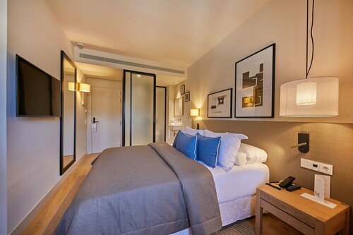 Mon Boutique Hotel, Забронировать Бутик-отель Отели Польенса с парковкой, рядом с Церковь Девы Марии святого Розария, Парковка