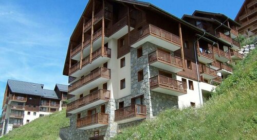 Residence Les Valmonts, Book Hotel Hoteller i Rhône-Alps med parkering, Parkering