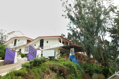 RJ Inn Ooty, Varaa Hotelli Udagamandalam Tamil Nadu