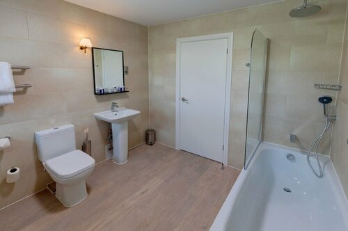 St. Mellion International Resort, Book Hotel 4-stjernede hoteller i Merseyside, 4*