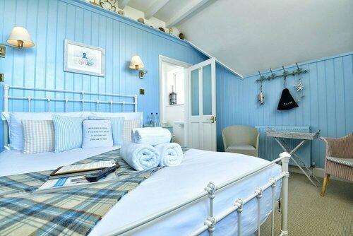 The Beach House, Забронировать Отель Отели Милфорд-он-Си с парковкой, Парковка