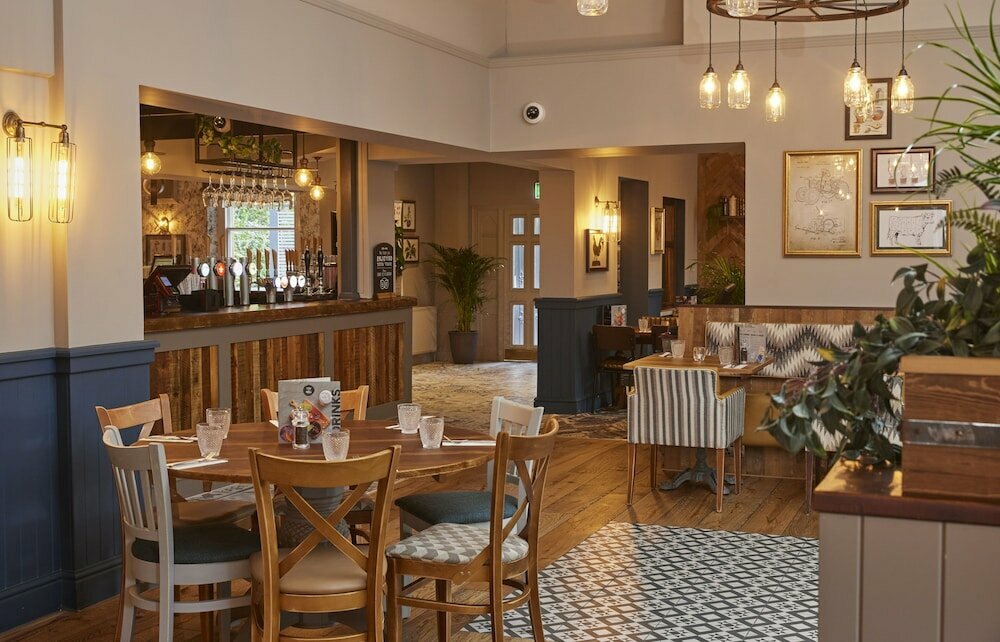 Premier Inn Wakefield Central