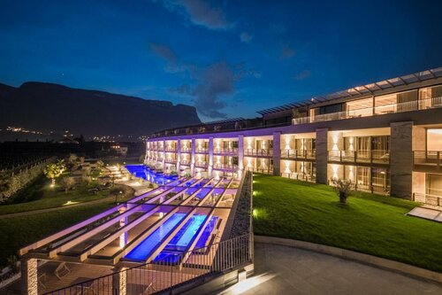 Weinegg Wellviva Resort, Забронировать Курортный отель Аппьяно-сулла-Страда-дель-Вино Bolzano and surroundings