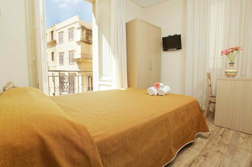 Albergo Maccotta, Забронировать Отель Недорогие отели Трапани, рядом с Порт Трапани, недорогие