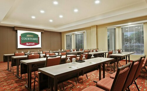 Courtyard Orlando Altamonte Springs / Maitland, Rezerwuj Hotel Altamonte Springs North Orlando