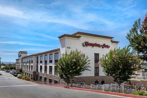 Hampton Inn Norco-Corona-Eastvale, Забронировать Отель Отели Иствейл с парковкой, Парковка