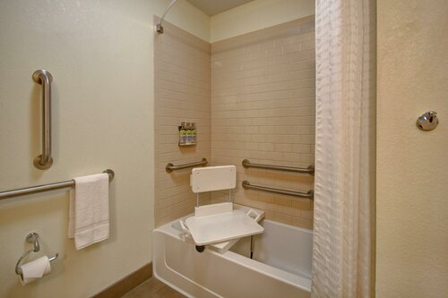 Candlewood Suites St Clairsville Wheeling Area by IHG, Забронировать Отель Сейнт Клэрсвилл штат Огайо