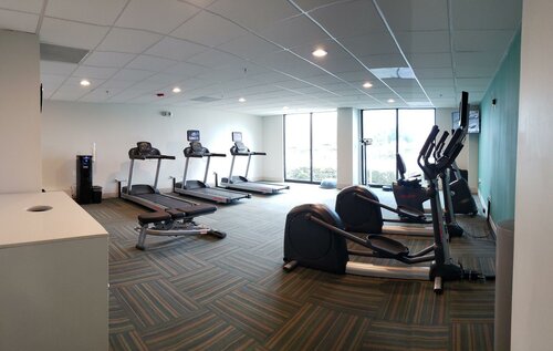 Holiday Inn Express & Suites Miami - Hialeah by IHG, Rezervasyon Otel Hialeah Miami Beach