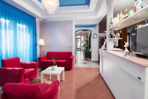 Hotel Cheri, Забронировать Отель Мирамаре Римини