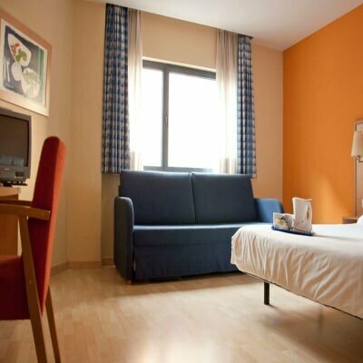 Отель Travelodge Barcelona Fira, Забронировать Отель Оспиталет-де-Льобрегат 