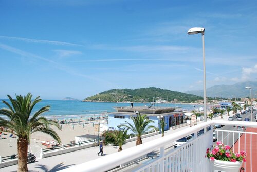 Hotel Villa Eleonora, Забронировать Отель Отели Лацио с завтраком, Завтраки