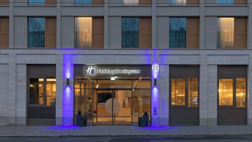 Holiday Inn Express & Suites Potsdam, an Ihg Hotel, Réserver Hôtel Potsdam Brandebourg