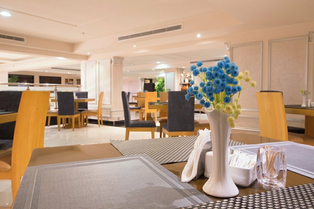 Lahoya Hotel Suites Jeddah - فندق لاهويا جدة