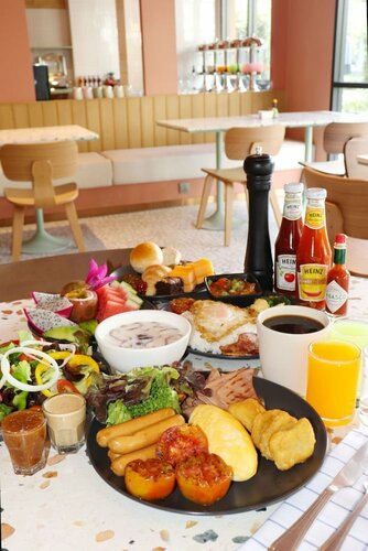 The Quarter Ratchathewi by UHG, Забронировать Отель Отели Провинции Бангкока с парковкой, Парковка