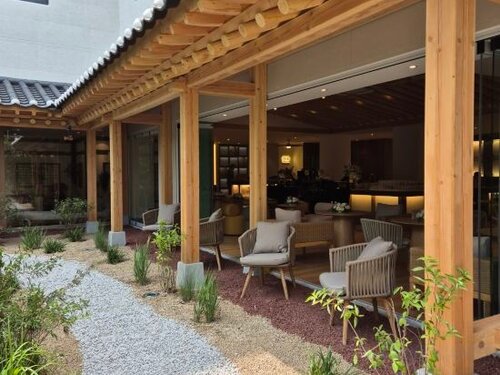 Hanok Hotel DAAM, Rezervați Hotel Jongno-Gu Seul, lângă Donhwamun