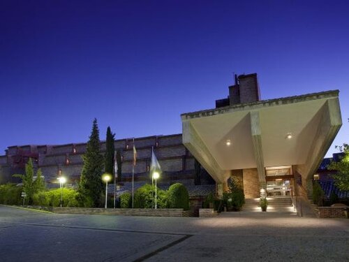 Parador de Segovia, Забронировать Отель Отели Кастилия и Леона с бассейном, Бассейн