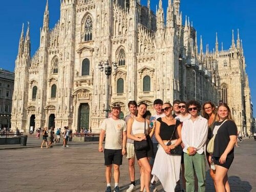 YellowSquare Milan, Book Hostel / Vandrerhjem Milano hoteller med morgenmad, Morgenmad