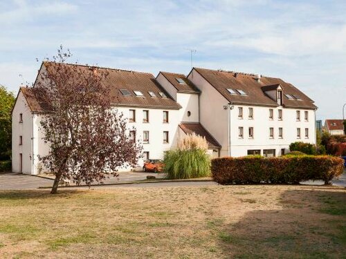 Comfort Hotel Linas - Montlhery, Book Hotel Montlhery 