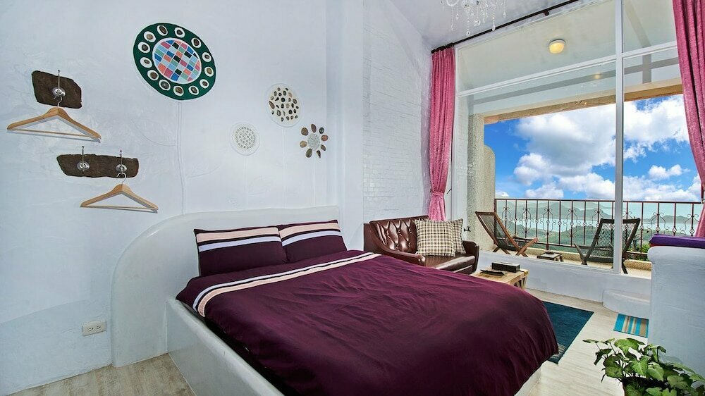 Sunny Room