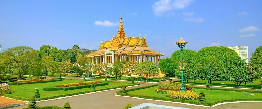 Monivong Clover Hotel