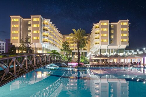 Отель Terrace Beach Resort, Забронировать Курортный отель Сиде Побережье Сиде