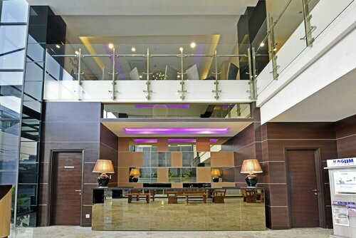 Serela Waringin Hotel, Đặt Khách sạn Bandung Kidul Java, gần Ciroyom Station