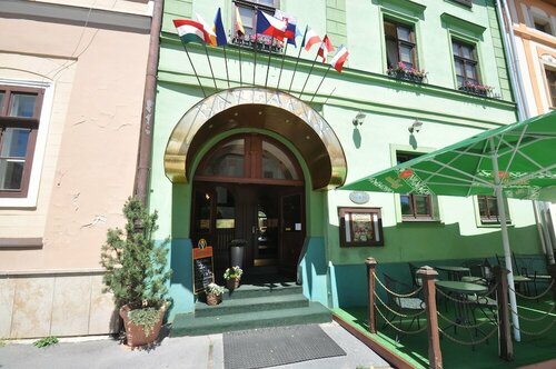 GARNI - Barbakan Hotel, Varaa Hotelli Levoca Spis, lähellä Townhall Levoca