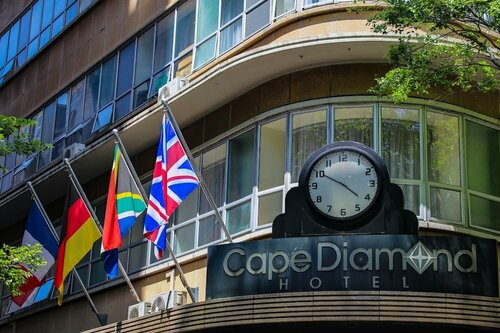 Cape Diamond Boutique Hotel, Забронировать Бутик-отель Отели Кейптауна с парковкой, рядом с The Jumu'a Mosque Of Cape Town, Парковка