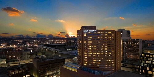 Hyatt Regency Cincinnati, Buchen Sie Hotel Hotels in Ohio mit Parkplatz, Parkplätze