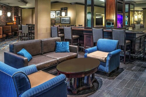 Sheraton North Houston at George Bush Intercontinental, Book Hotel Hoteller i Houston med parkering, Parkering