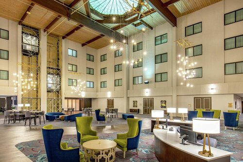 DoubleTree by Hilton Columbia,  Отель Колумбия Мэриленд