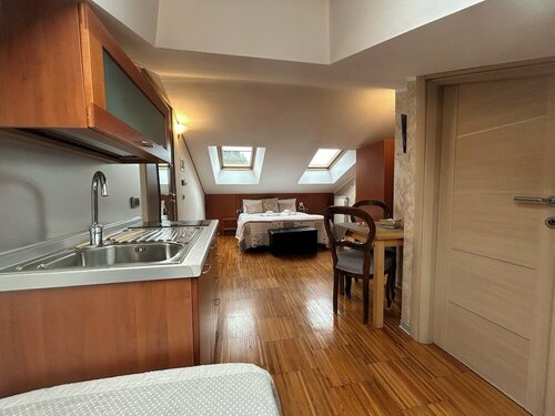 Aurelia Garden Gold B&B, Réserver Chambre d'hôtes Hôtels à Latium avec parking, Parking