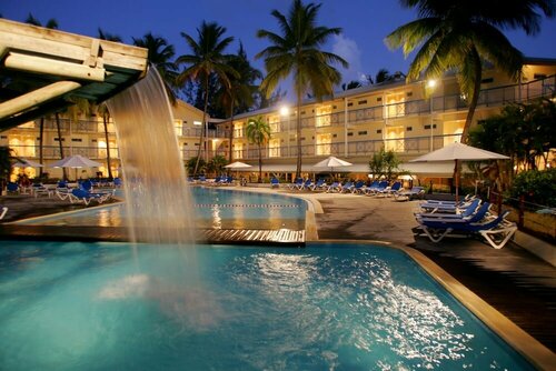 Carayou Hôtel & Spa, Đặt Khu nghỉ dưỡng Khách sạn ở Fort-de-France có chỗ đỗ xe, Bãi đậu xe