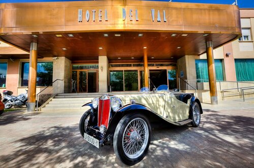 Insignia Hotel Del Val, Брондау Қонақ үй Andujar 