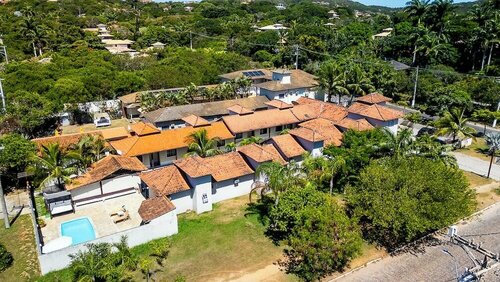 Pousada Maria Maria - Cabo Frio - RJ - Brasil, Забронировать Отель Отели Кабу-Фриу с парковкой, рядом с Dunes Park, Парковка