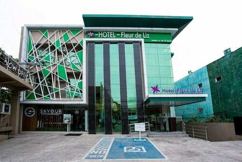 Hotel Fleur de Liz - Tagbilaran, Varaa Hotelli Tagbilaran Bohol