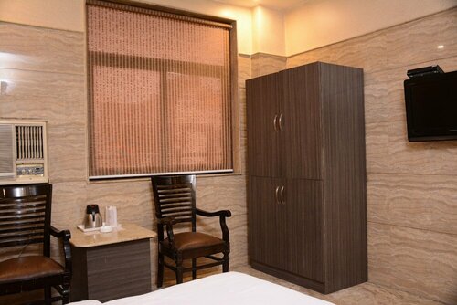 Hotel Maan K, Забронировать Отель Отели Нью-Дели с парковкой, Парковка