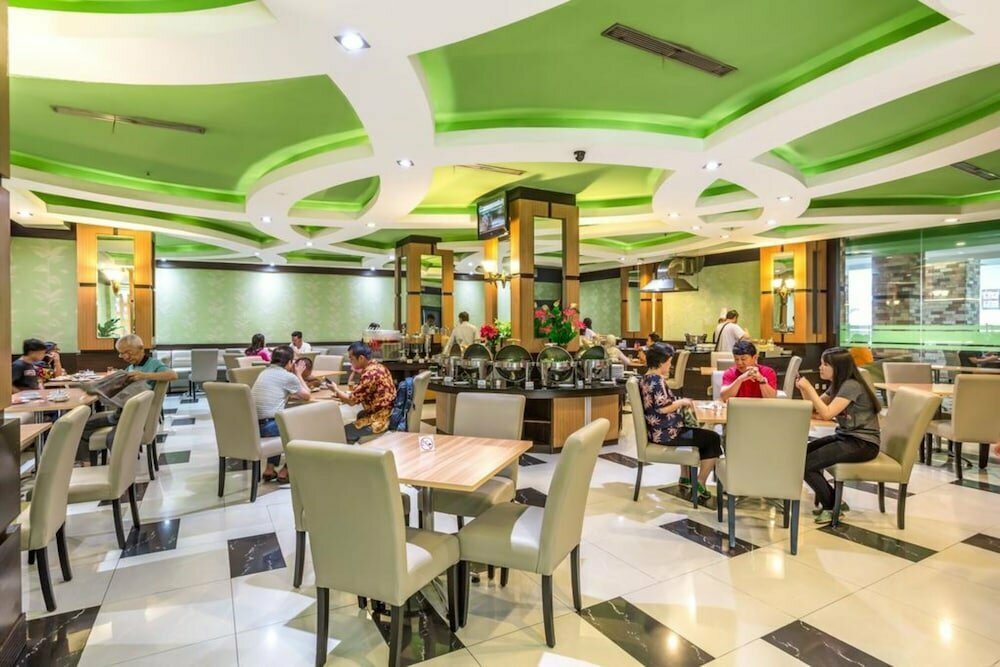 Orchardz Jayakarta