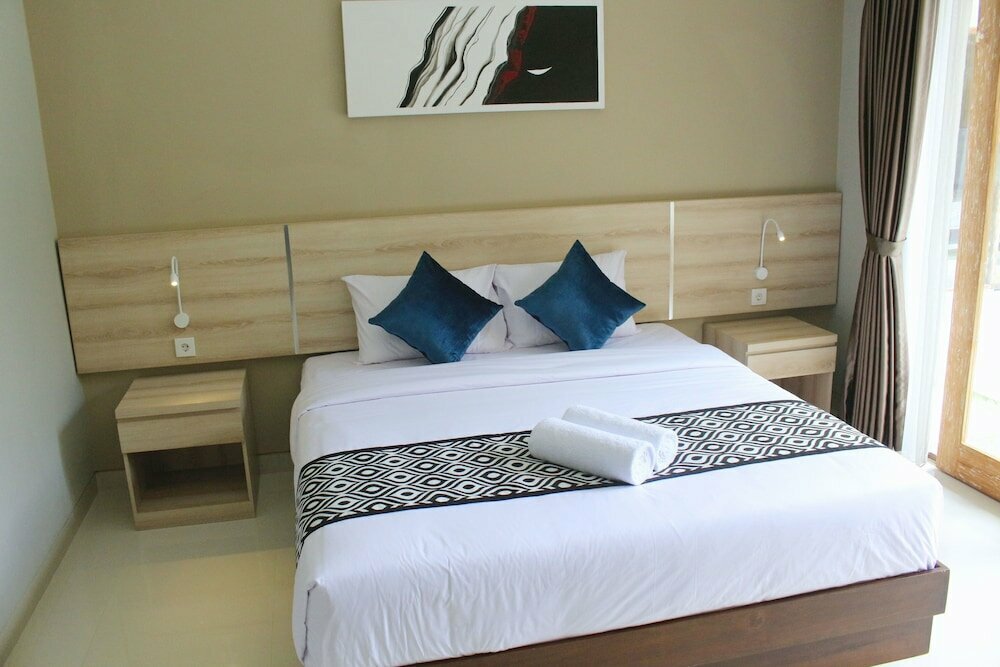 Rusty Seminyak