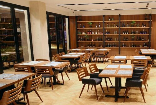 Hotel Theatro- City Center, Забронировать Отель Tirane Tirana County, рядом с National Gallery of Arts Tirana